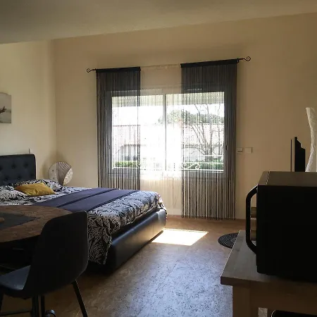 D'anne Apartment *
