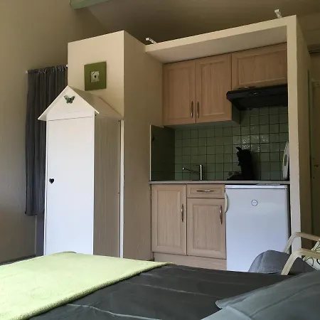 D'anne Apartment *